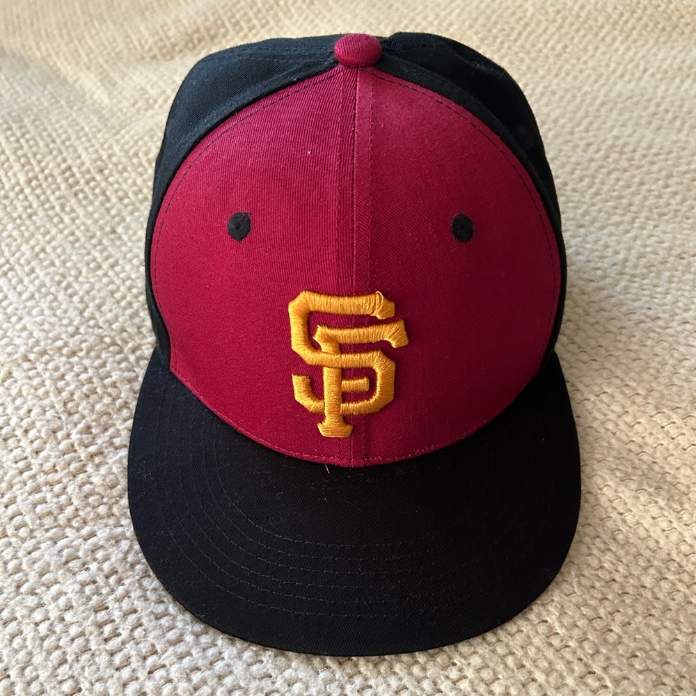 SF Giants Harry Potter Gryffindor cap *limited edition*